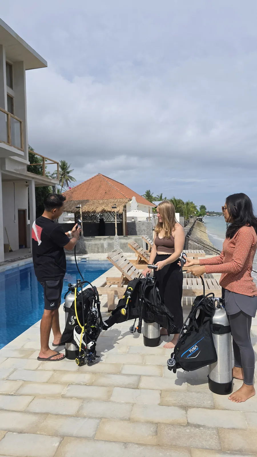 Open Water scuba course skills practice